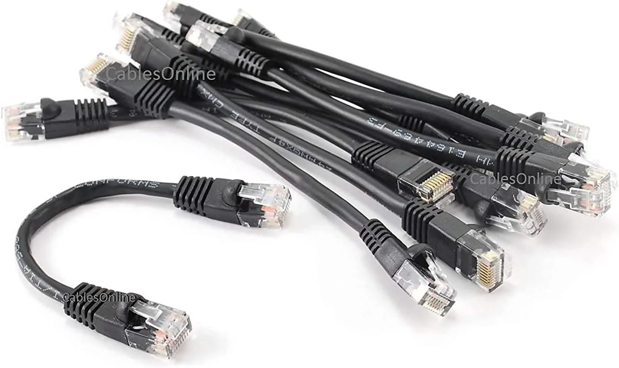 CablesOnline Pack de 10 cables de connexió CAT5e UTP Ethernet RJ45 de 6 polzades, negre, 8 fils complets